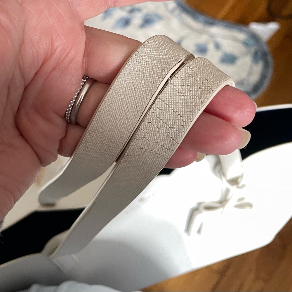 Kate Spade Lilly Avenue Carrigan Leather Large Tote in White/Blue - Picture 13 of 16